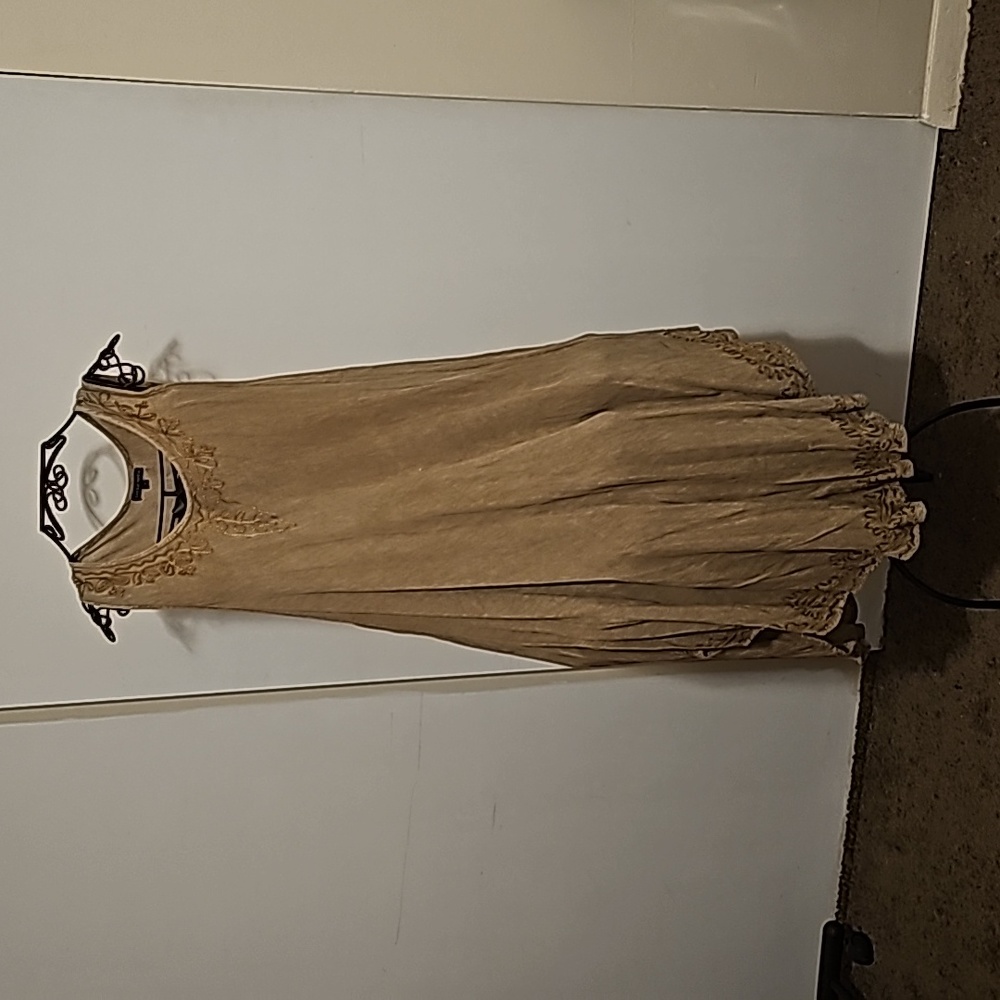 NWOT Bella Moda Lace Dress